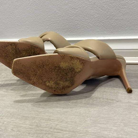 ALIAS MAE Issy Heels - Picture 6 of 6